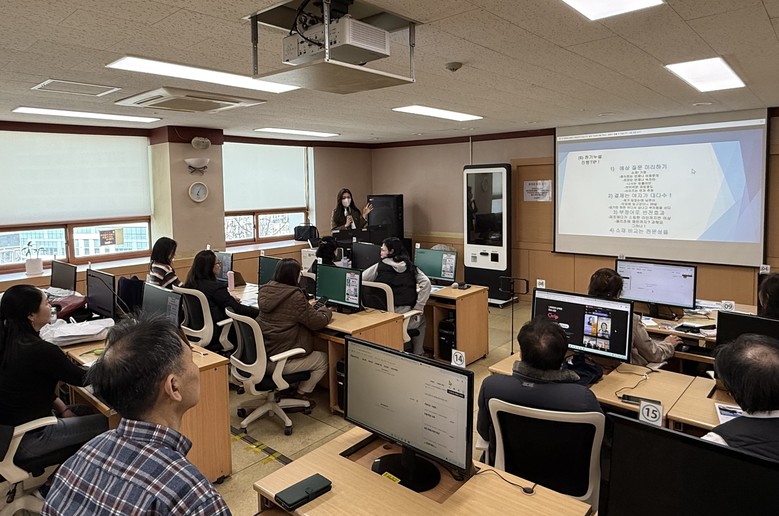 “라이브커머스 교육받고 방송 도전!”...